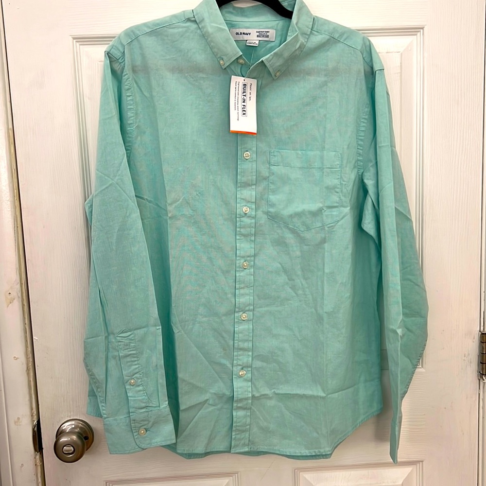 OLD NAVY MINT GREEN BUTTON DOWN LARGE